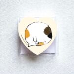little-love-press-curled-up-cat-heart-flat-notecards-set